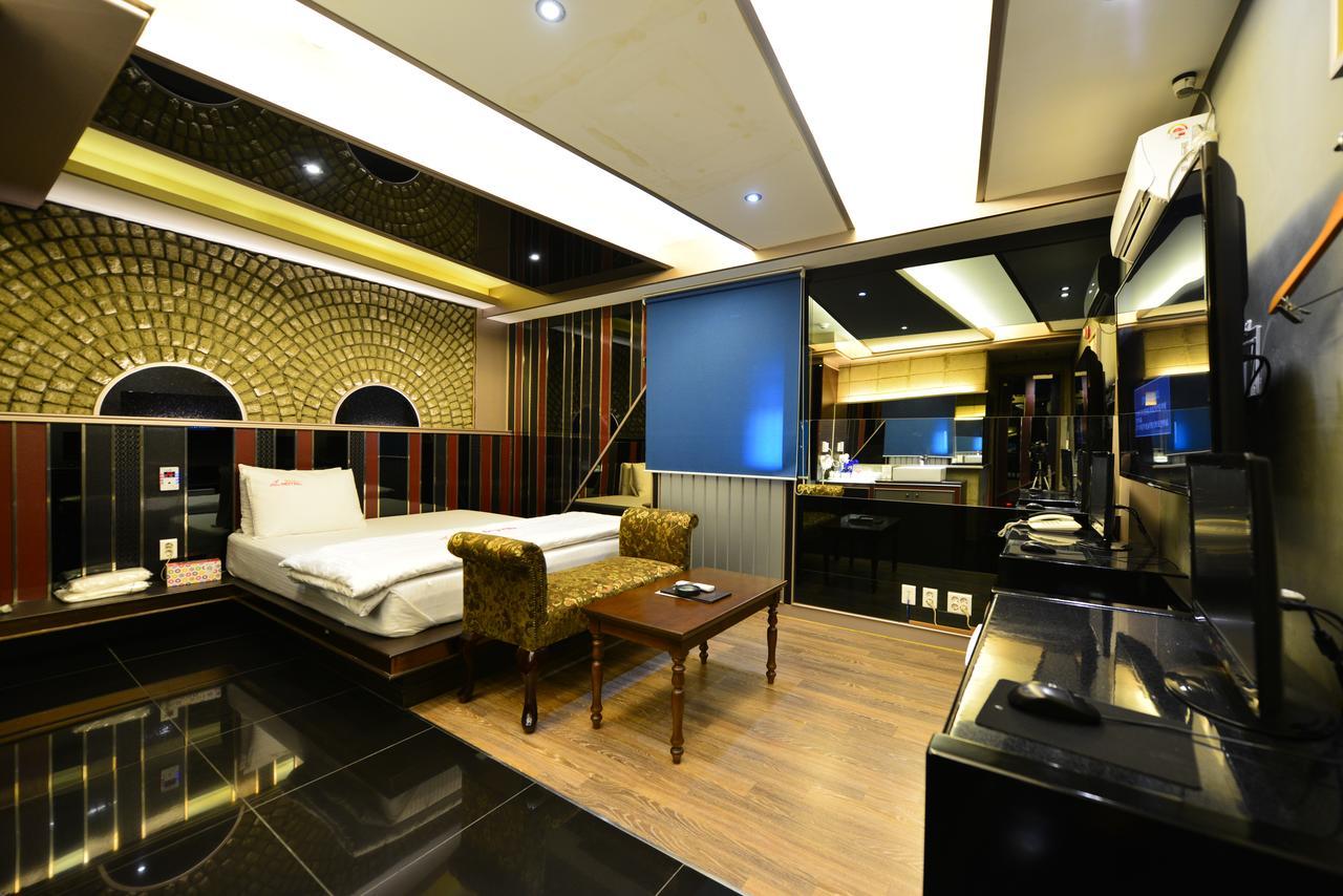 Daegu Piano Motel Εξωτερικό φωτογραφία