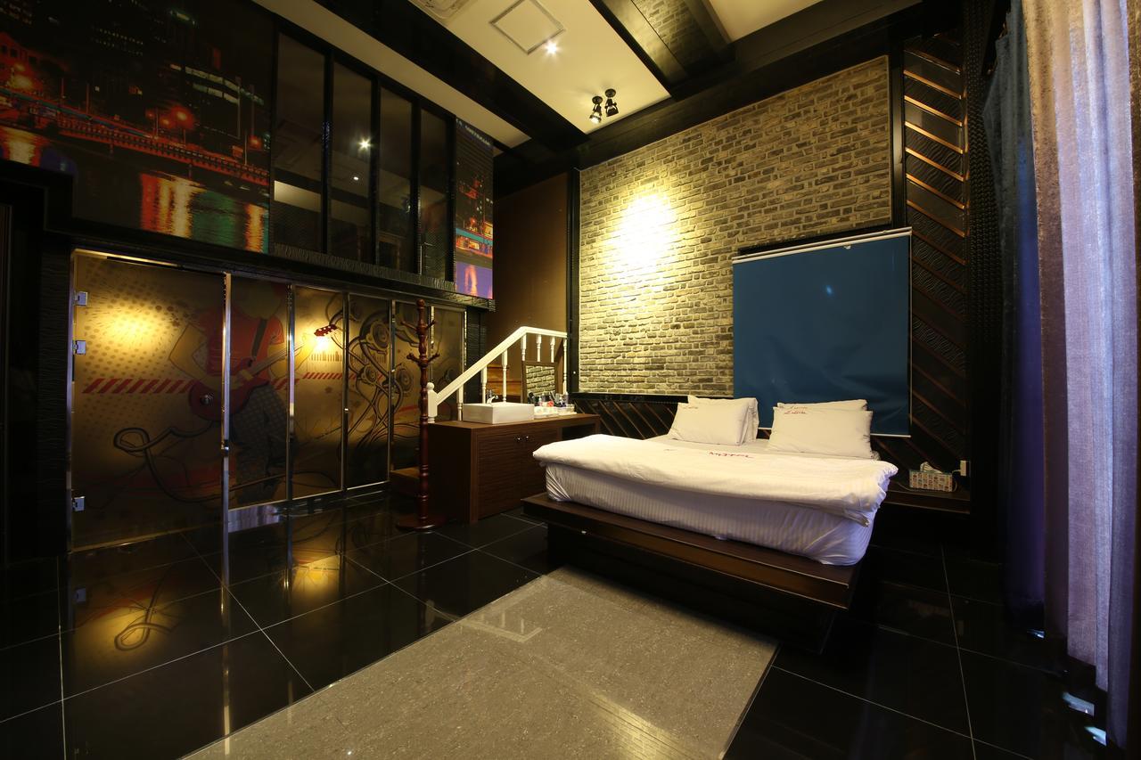 Daegu Piano Motel Εξωτερικό φωτογραφία